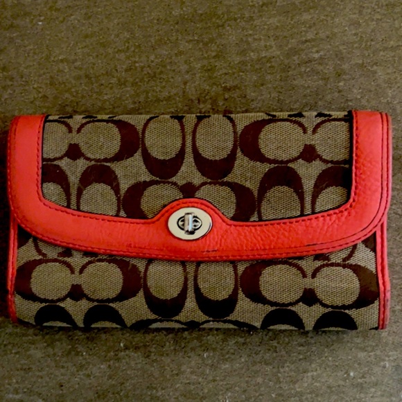 Coach Wallet - Picture 1 of 2